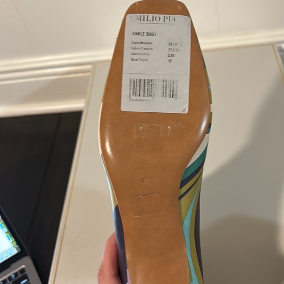 Emilio Pucci abstract-print 35mm ankle boots- BNWT size 40/10 - Picture 3 of 5